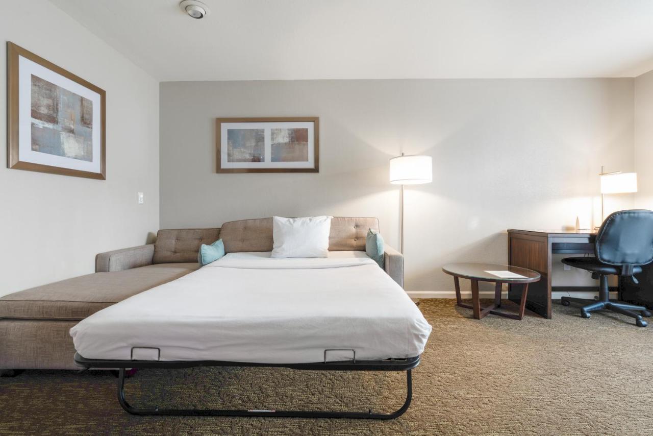 Chase Suites Brea-Fullerton - North Orange County מראה חיצוני תמונה