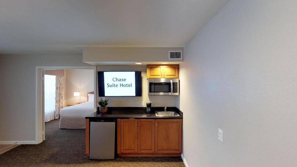 Chase Suites Brea-Fullerton - North Orange County מראה חיצוני תמונה