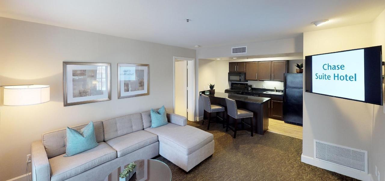 Chase Suites Brea-Fullerton - North Orange County חדר תמונה